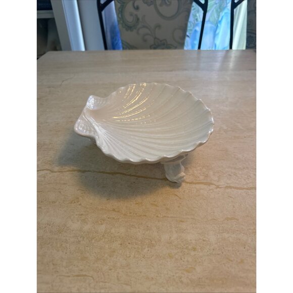 Vintage Spode White Porcelain Shell Trinket Dish With Dolphin Feet - Picture 13 of 15